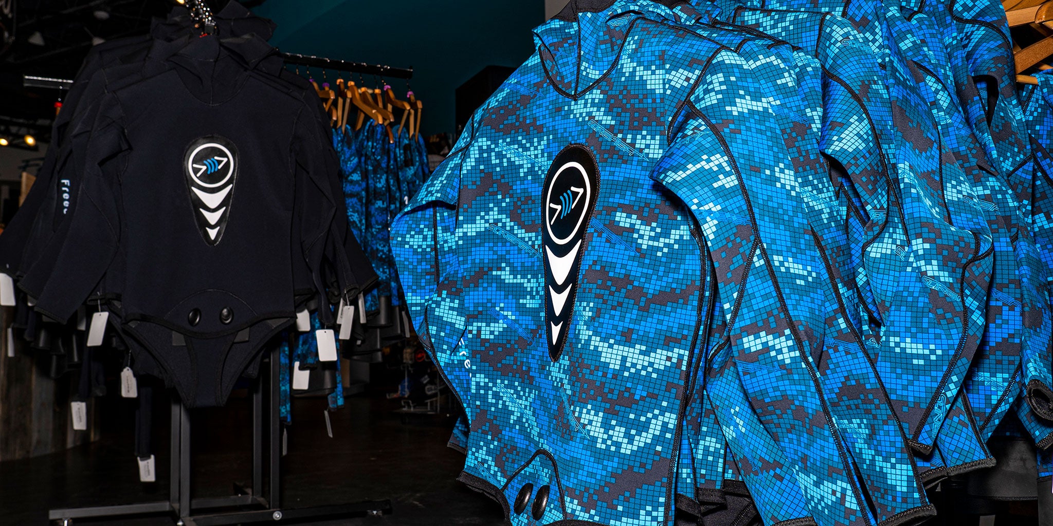 Wetsuits &Rashguards